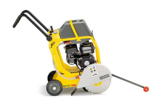 Нарезчик швов бензиновый Wacker Neuson BFS 735 A по выгодной цене в Пензе. Надежное качество и лучшие условия ждут вас.