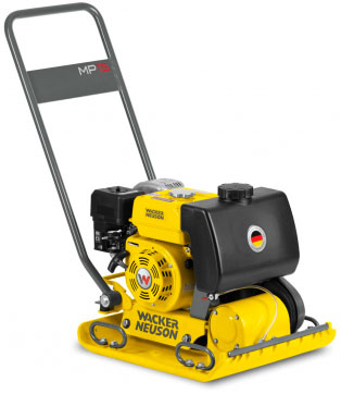 Виброплита Wacker Neuson MP-15 в прокат в Пензе. У нас лучшая цена за сутки! Возможность взять в аренду с выгодной скидкой до 40% при экспресс доставке 24/7. И помните, ночью стоимость еще дешевле на 30%! #арендапрокат #виброплита #выгодно
